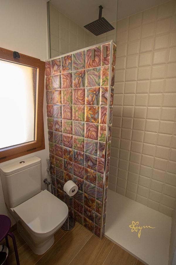Apartamentos Turisticos Abrilymarzo Caces 外观 照片